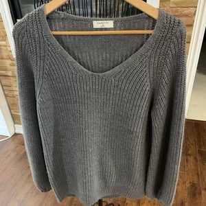 Babaton sweater
